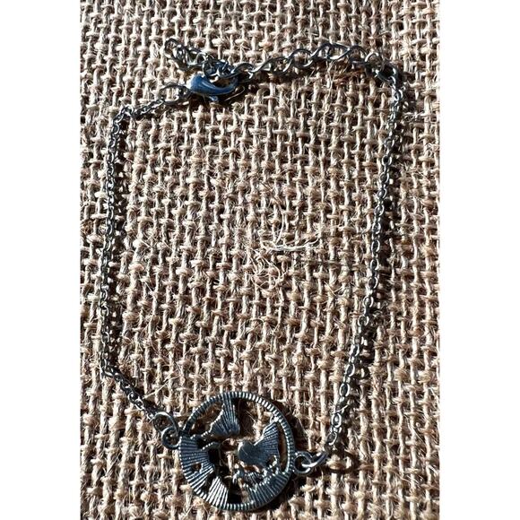 Map of the World Silver Chain Adjustable Bracelet Pre-Loved - Picture 2 of 3